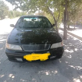 Nissan Cefiro 1995