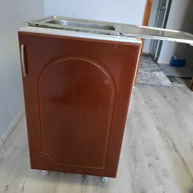 kuhnya moyka