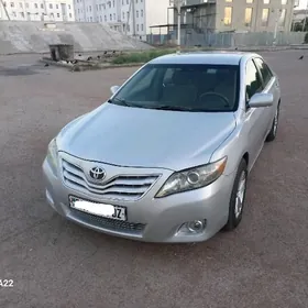 Toyota Camry 2010