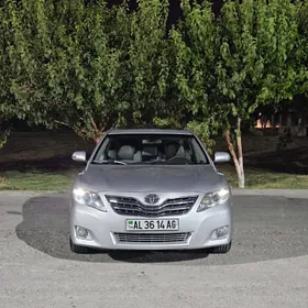 Toyota Camry 2010