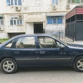 Opel Vectra 1989