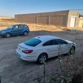 Volkswagen CC 2011