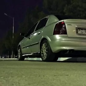 Opel Astra 1999