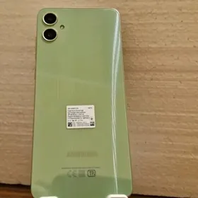 Samsung A05 4/64