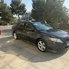 Toyota Camry 2010