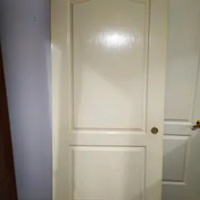 дверь