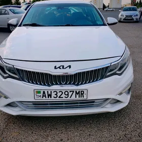 Kia Optima 2020