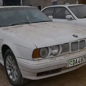 BMW 528 1990