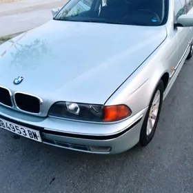 BMW E39 1998