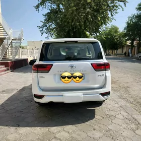 Toyota Land Cruiser 2022
