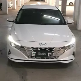 Hyundai Elantra 2021
