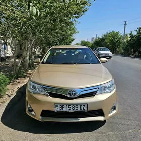 Toyota Camry 2012