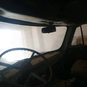 UAZ 469 1999