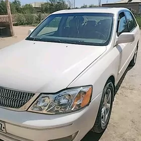 Toyota Avalon 2001