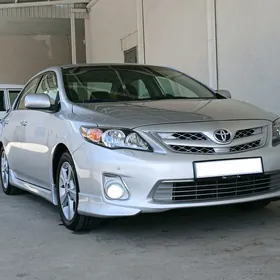 Toyota Corolla 2011