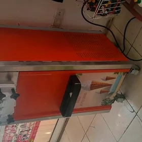 maroon aparat