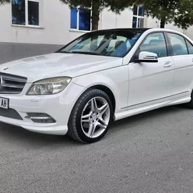 Mercedes-Benz C350 2010