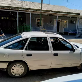 Opel Vectra 1990