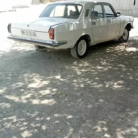 Gaz 24 1988