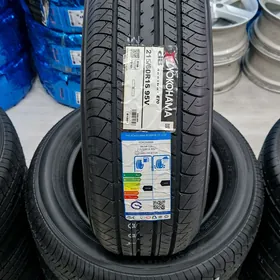 YOKOHAMA 215/60/16 2025ÝYL ✅️