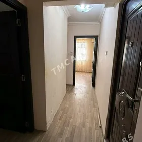 Продаю квартиру по Ниязова