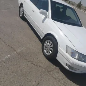Toyota Camry 1999