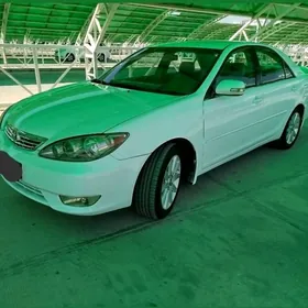 Toyota Camry 2004