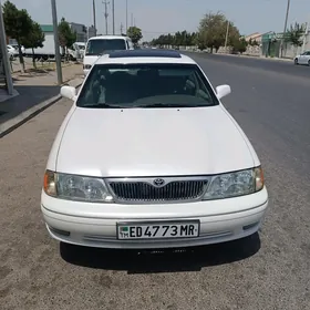 Toyota Avalon 1999