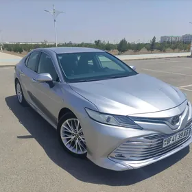 Toyota Camry 2020