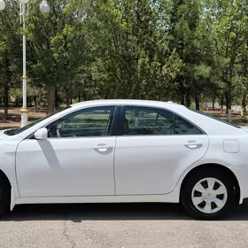 Toyota Camry 2010