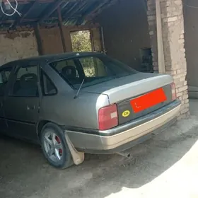 Opel Vectra 1989