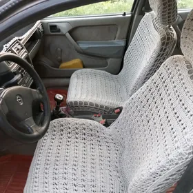 Opel Vectra 1989