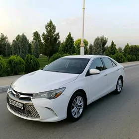 Toyota Camry 2017