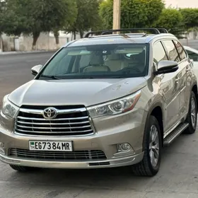 Toyota Highlander 2016
