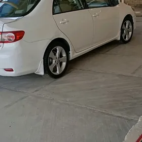 Toyota Karolla 2012
