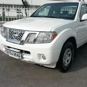 Nissan Navara 2018