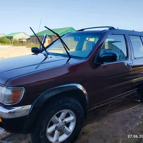 Nissan Pathfinder 1998