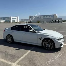 BMW F30 2013
