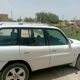 Toyota RAV4 1996