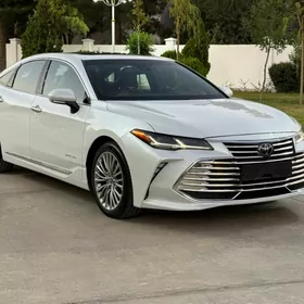 Toyota Avalon 2022