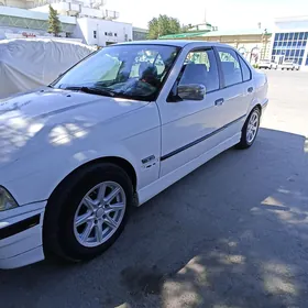 BMW 325 1992
