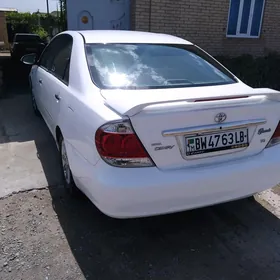 Toyota Camry 2025