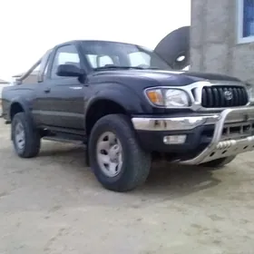 Toyota Tacoma 2003