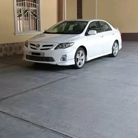 Toyota Corolla 2013