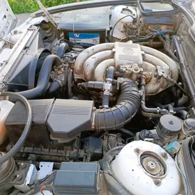 BMW E34 1989