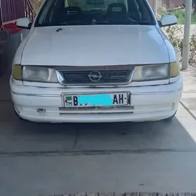Opel Vectra 1992