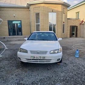 Toyota Camry 1997