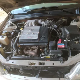 Toyota Avalon 2003