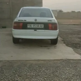 Opel Vectra 1990