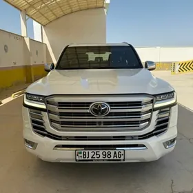 Toyota Land Cruiser 2023
